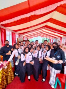 Delegasi STIKES Hang Tuah Surabaya Raih Runner Up Kedua Entrepreneurship Award VII Tingkat Nasional