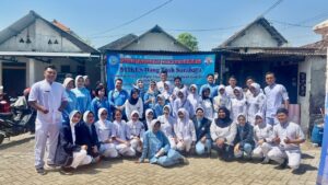STIKES Hang Tuah Surabaya Gelar Pelatihan STDE untuk Masyarakat Pesisir: Aksi Nyata Departemen Gawat Darurat Berbhakti untuk Negeri